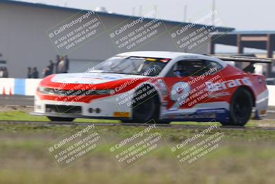 media/Jan-18-2026-CalClub SCCA (Sun) [[8bc6468723]]/Group 5 Race/Turn 1/